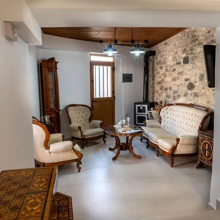 Sousannou Stone House, 3 Bedroom Mountain Escape With Bbq And Fireplace