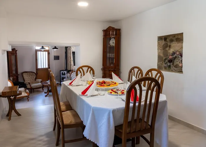 Σπίτι διακοπών Sousannou Stone House, 3 Bedroom Mountain Escape With Bbq And Fireplace *