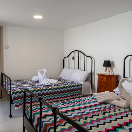 Feriehus Sousannou Stone House, 3 Bedroom Mountain Escape With Bbq And Fireplace Galataria