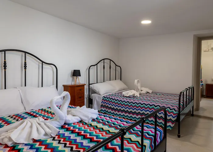 Sousannou Stone House, 3 Bedroom Mountain Escape With Bbq And Fireplace Semesterbostad