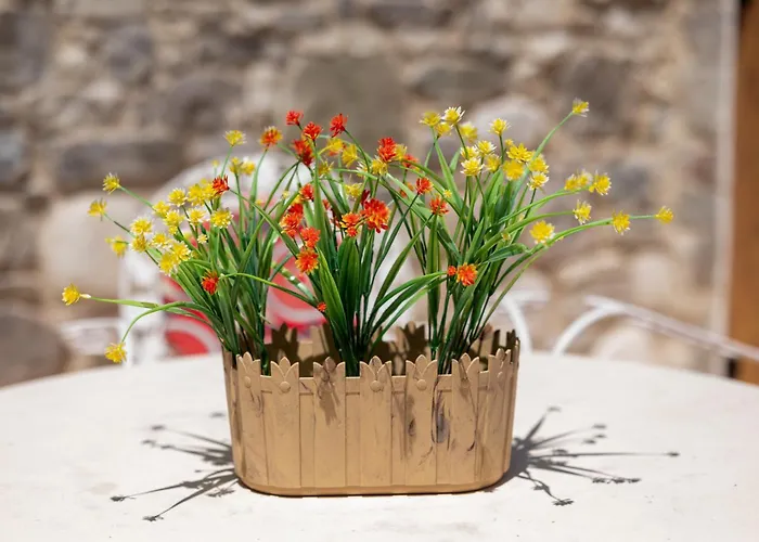 Sousannou Stone House, 3 Bedroom Mountain Escape With Bbq And Fireplace *